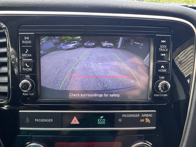 2019 Mitsubishi Outlander ES