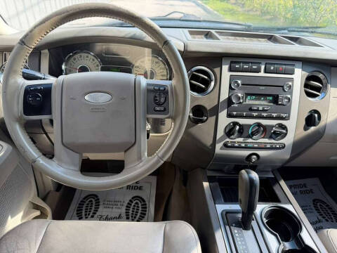 2013 Ford Expedition XLT
