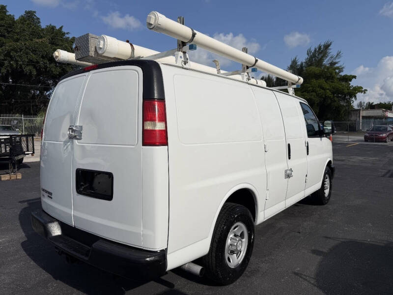 2015 Chevrolet Express 2500