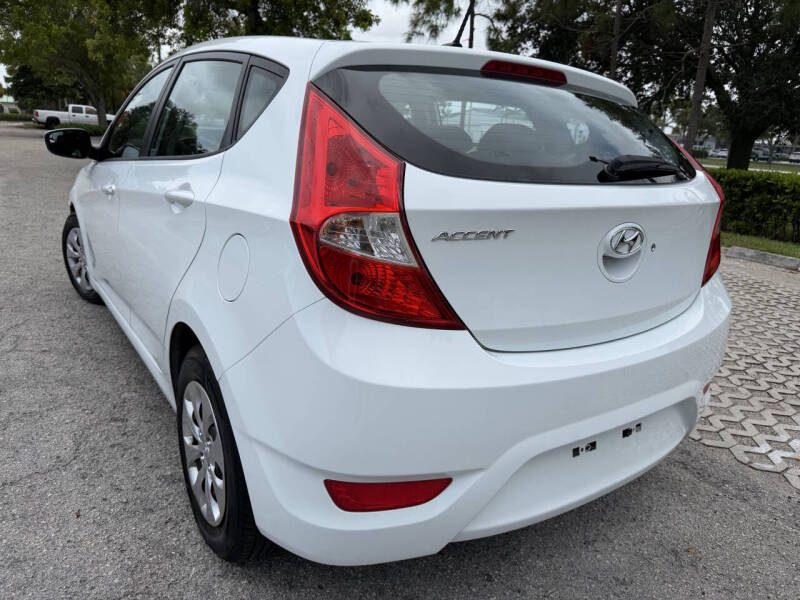 2015 Hyundai Accent GS