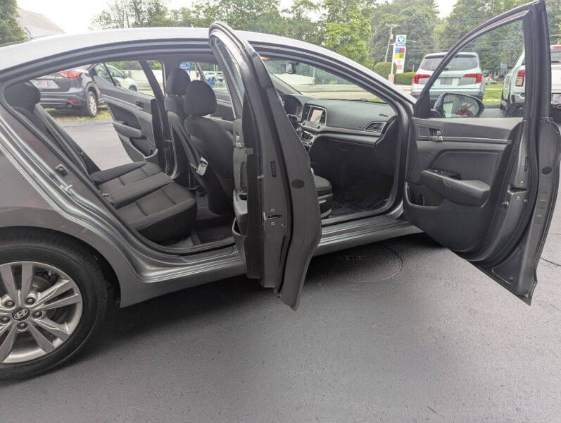 2018 Hyundai Elantra