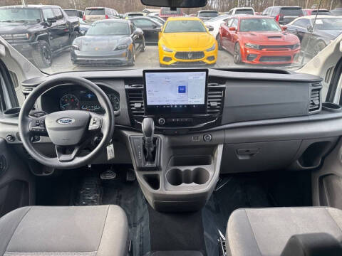 2023 Ford Transit 350 XLT