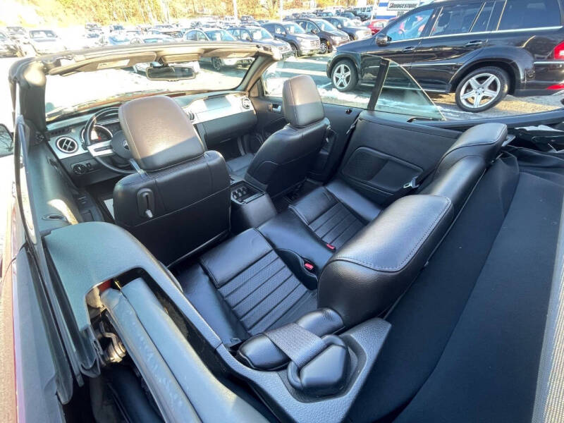 2006 Ford Mustang GT Deluxe