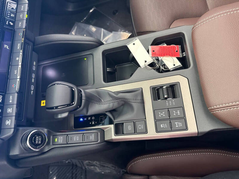 2025 Toyota Land Cruiser