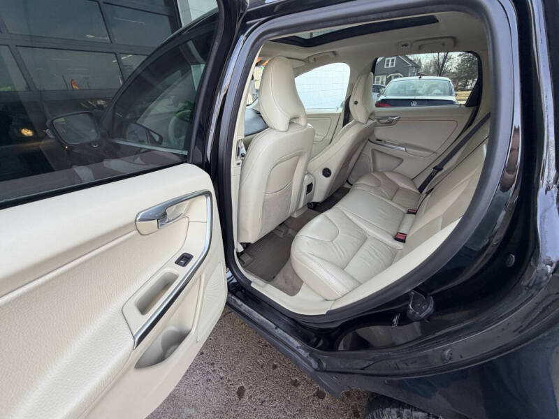 2012 Volvo XC60 3.2 Premier
