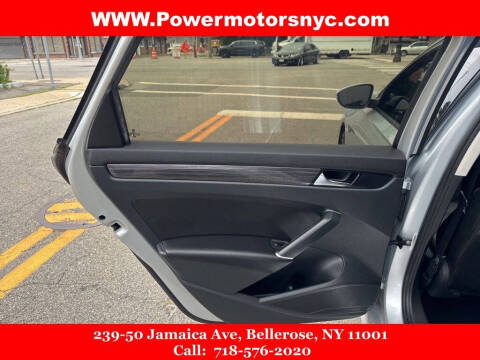 2020 Volkswagen Passat R-Line