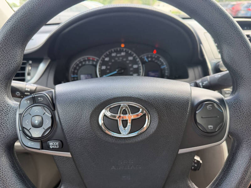 2012 Toyota Camry LE