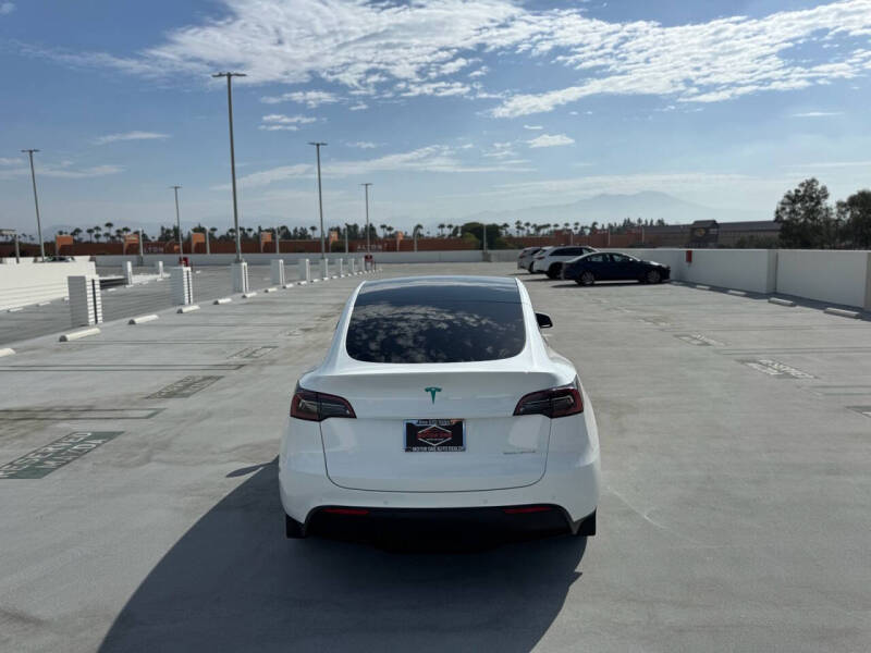 2022 Tesla Model Y Long Range
