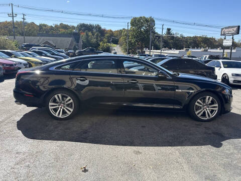 2016 Jaguar XJL Portfolio