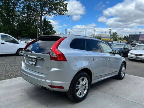 2016 Volvo XC60 T5 Premier