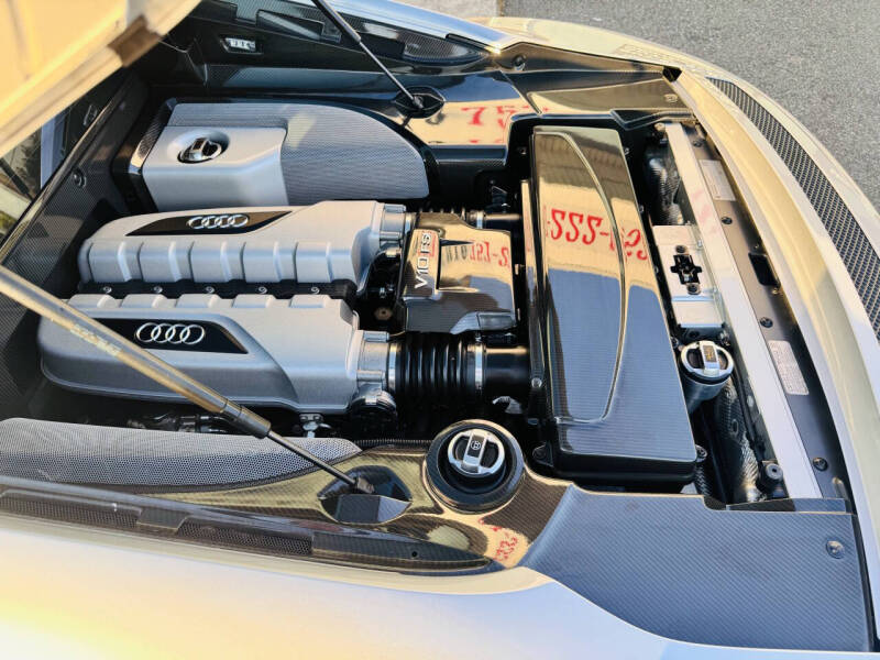 2010 Audi R8 5.2 quattro