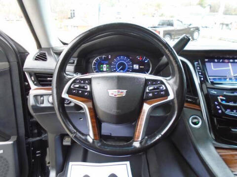 2018 Cadillac Escalade Luxury