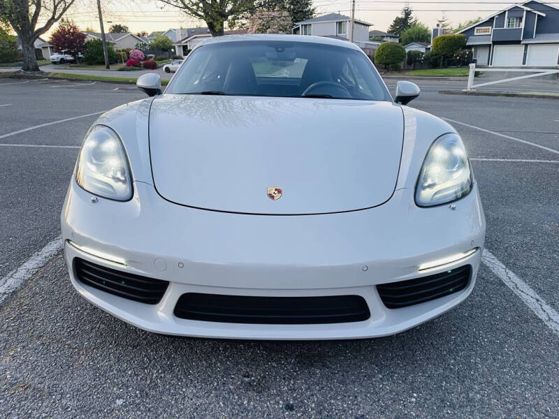 2018 Porsche 718 Cayman