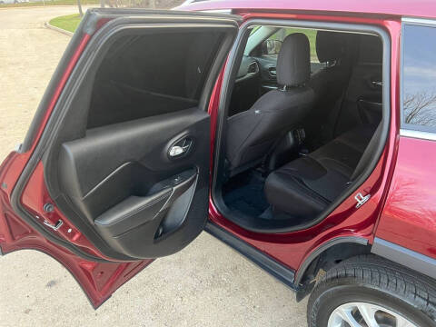 2019 Jeep Cherokee Latitude