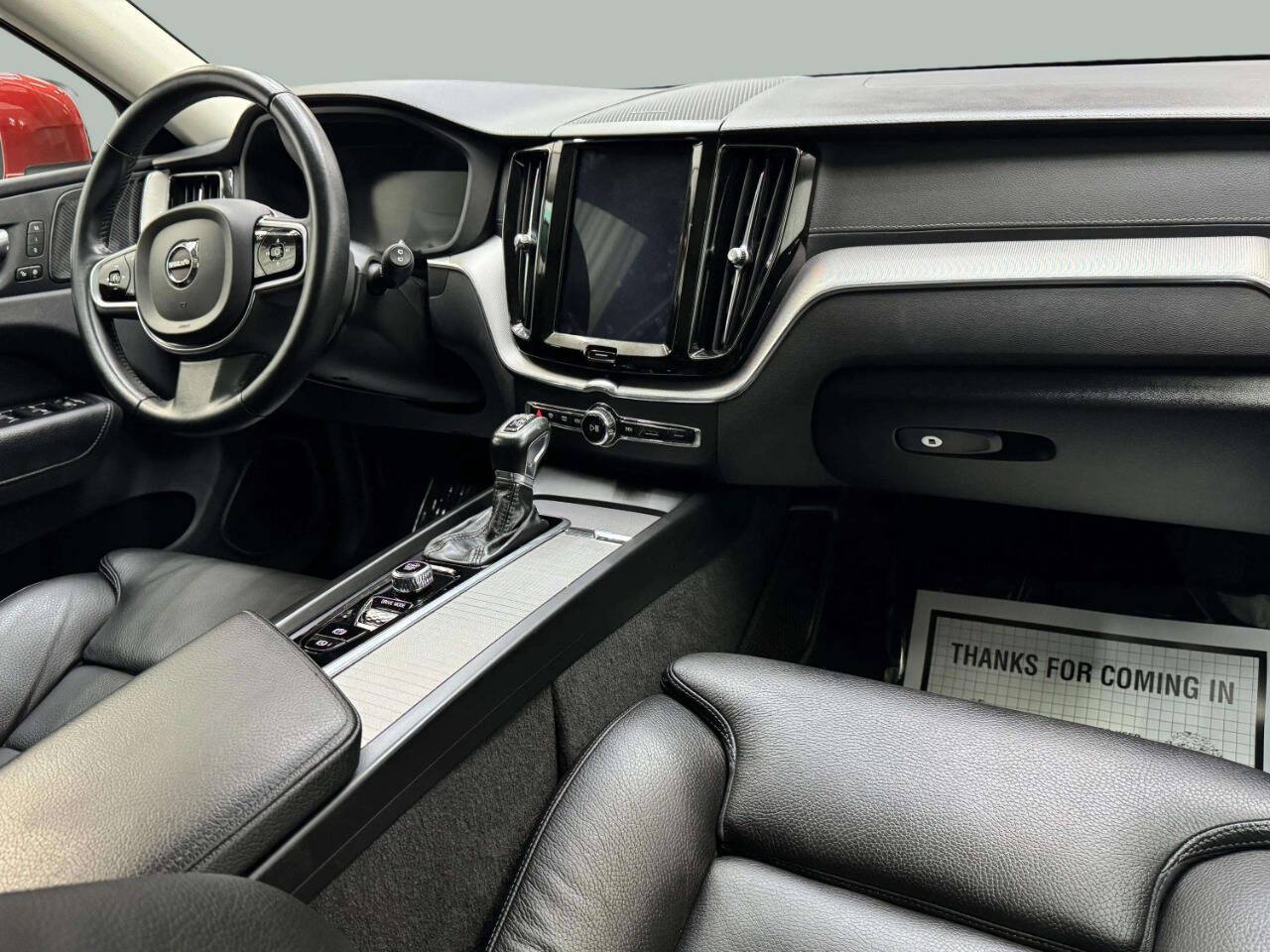 2019 Volvo XC60 T6 Inscription AWD 4dr SUV - Red exterior view 7