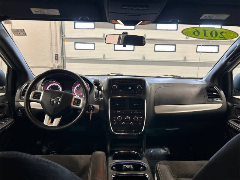 2016 Dodge Grand Caravan SXT