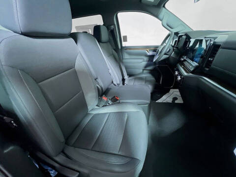 2026 GMC Sierra 1500 Elevation Standard