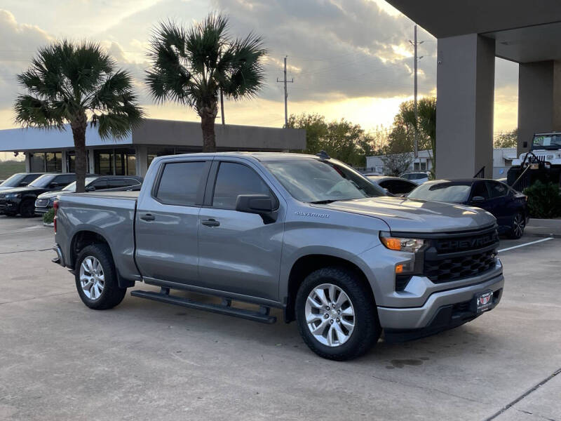 2023 Chevrolet Silverado 1500 Custom