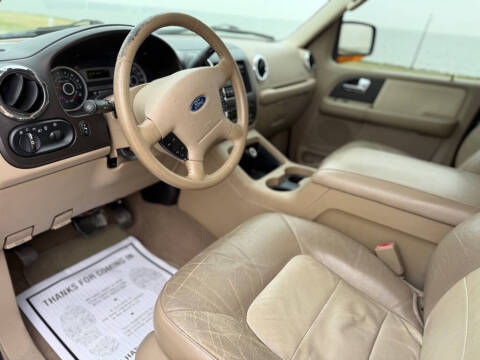 2005 Ford Expedition Eddie Bauer