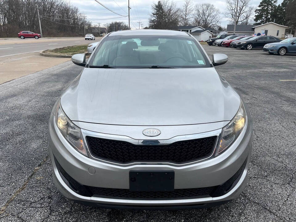 2011 Kia Optima LX's photo