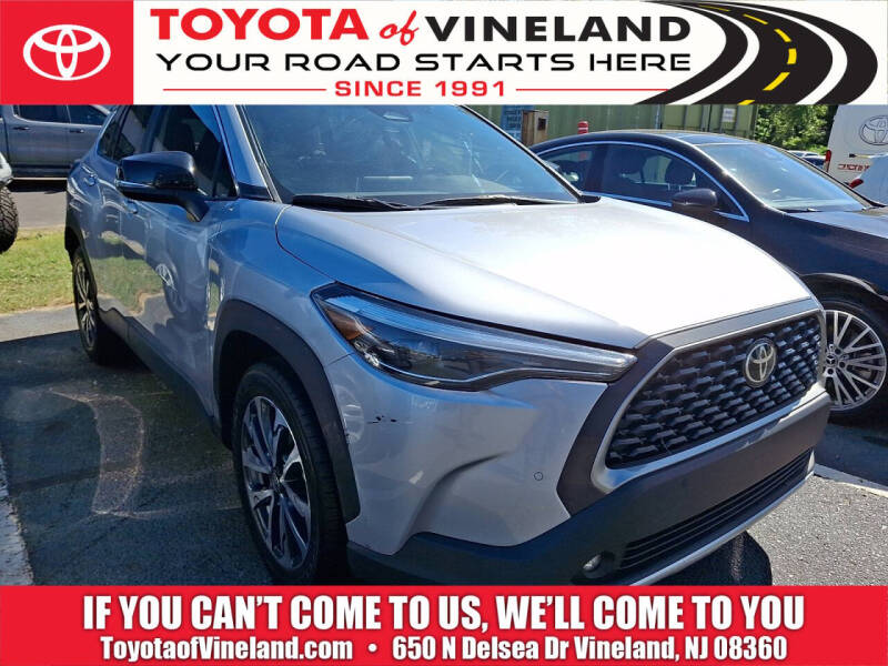 2025 Toyota Corolla Cross XLE