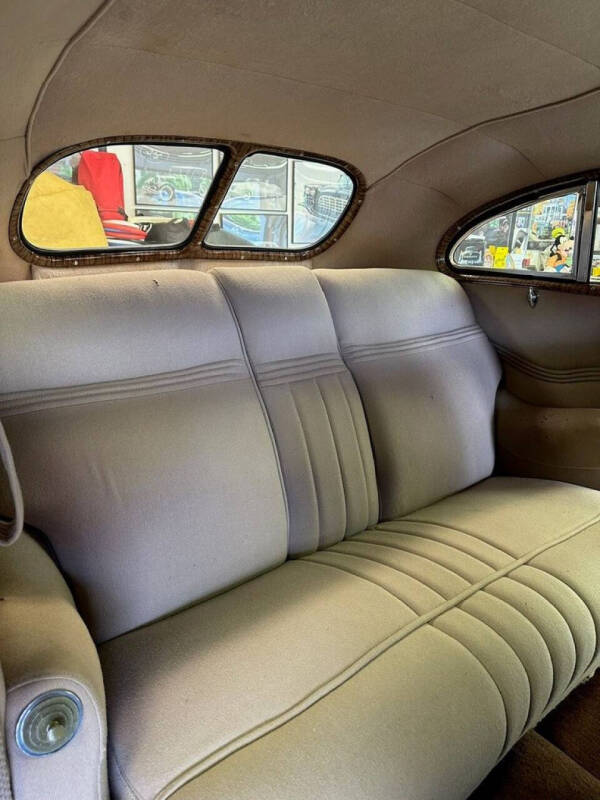 1937 Chrysler Airflow