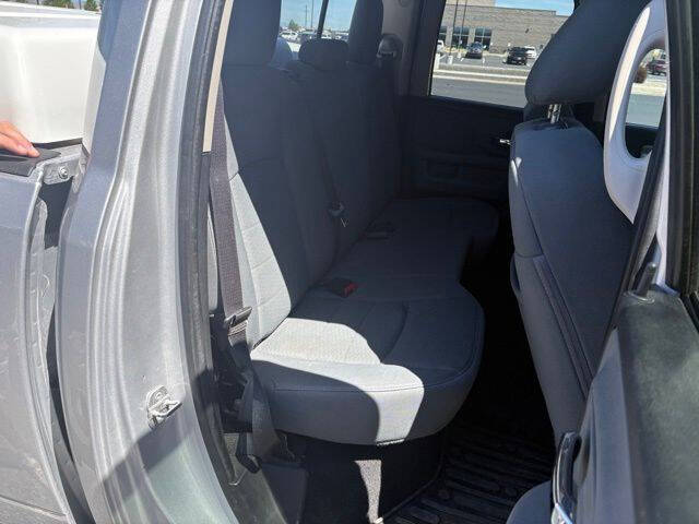 2013 RAM 1500 SLT
