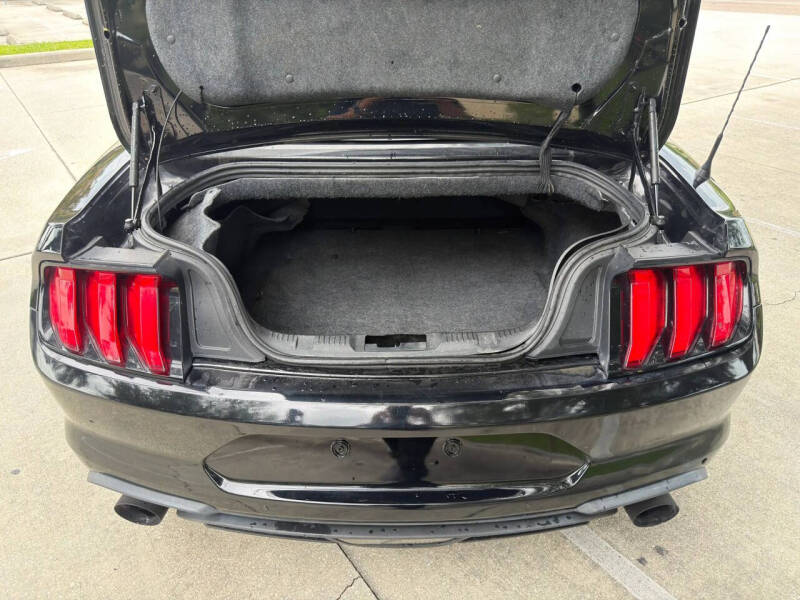 2021 Ford Mustang