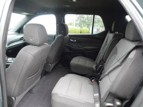 2022 Chevrolet Traverse LT Cloth