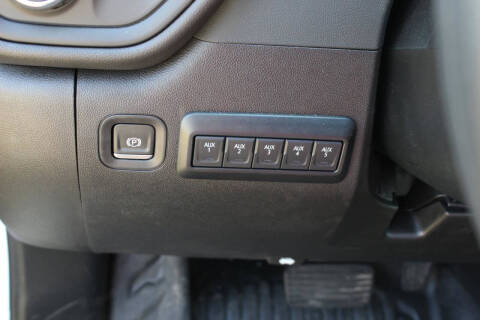 2025 Chevrolet Silverado 3500HD CC