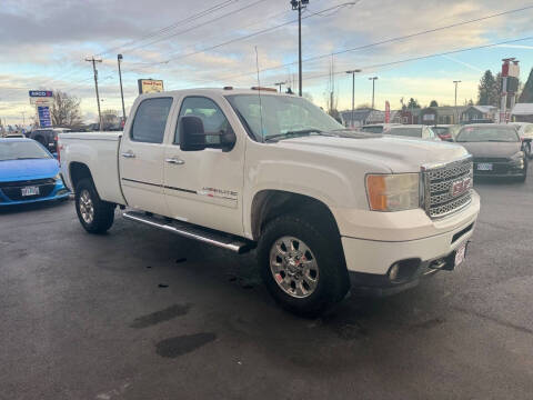 2011 GMC Sierra 3500HD Denali