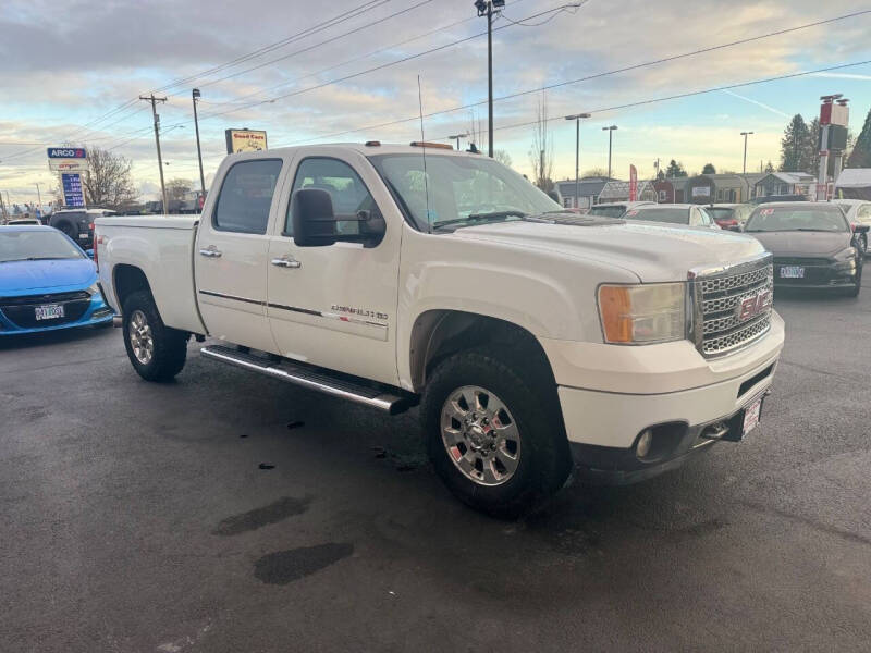 2011 GMC Sierra 3500HD Denali