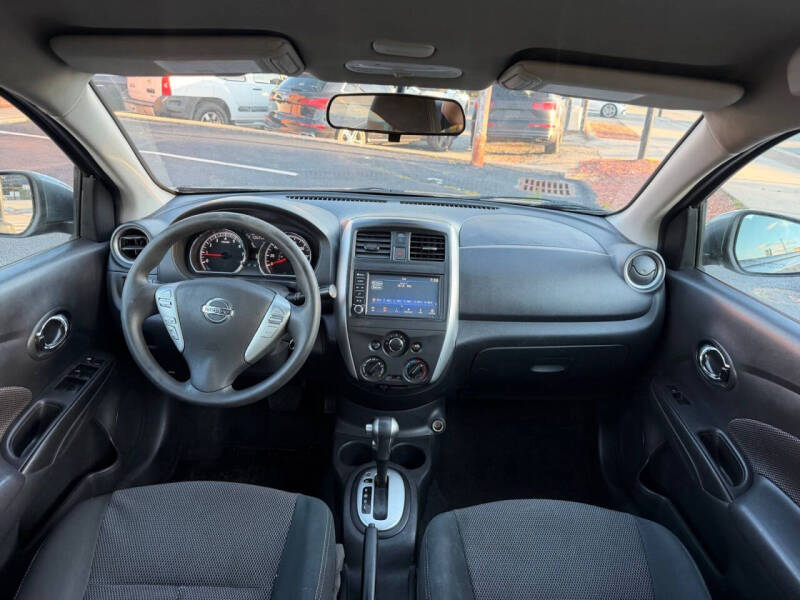 2019 Nissan Versa