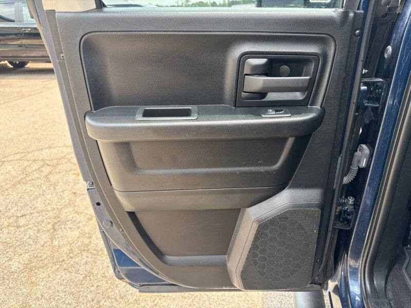 2021 RAM 1500 Classic Express