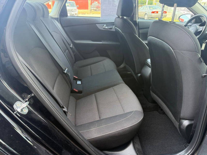 2023 Kia Forte LXS