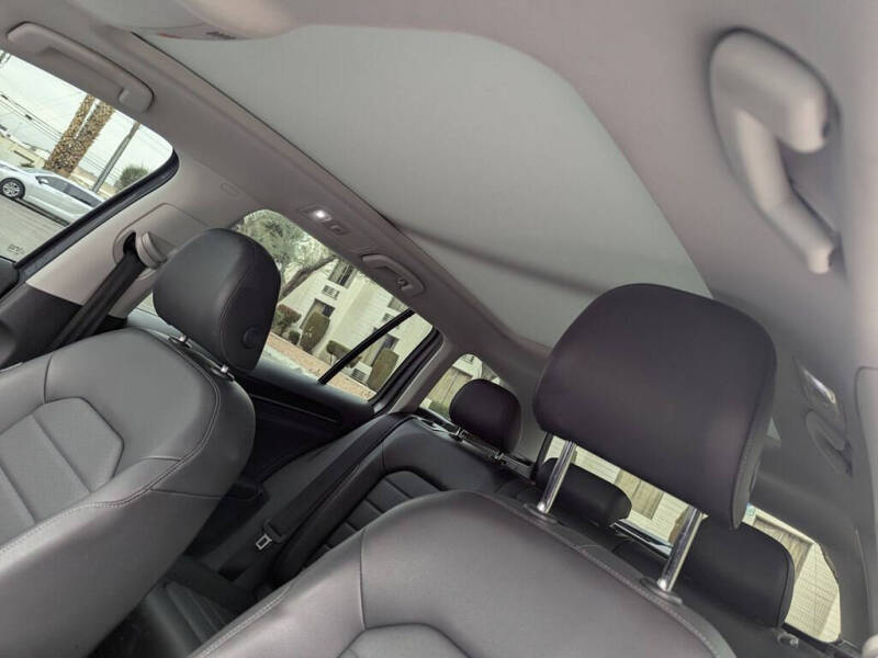 2015 Volkswagen Golf SportWagen TSI S