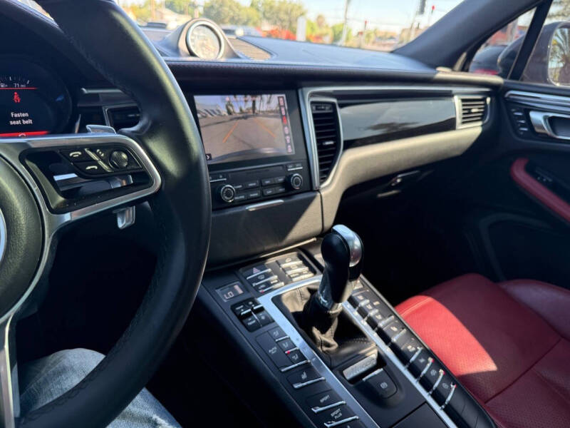 2018 Porsche Macan GTS