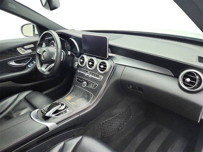 2017 Mercedes-Benz C-Class