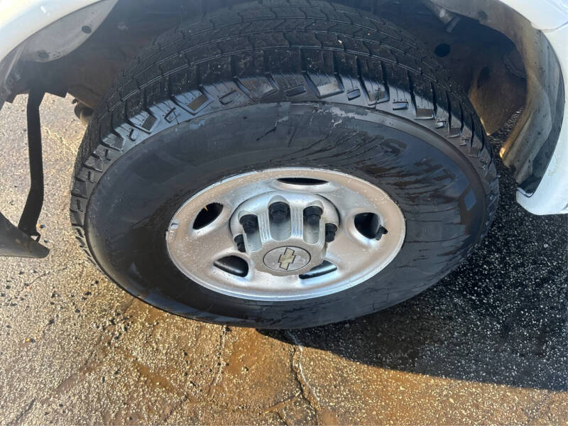 2011 Chevrolet Express 2500