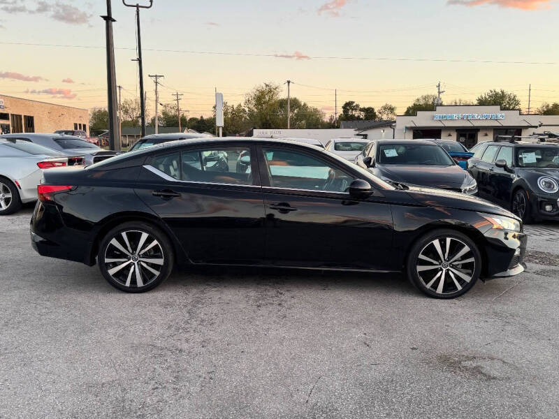 2020 Nissan Altima 2.5 SR