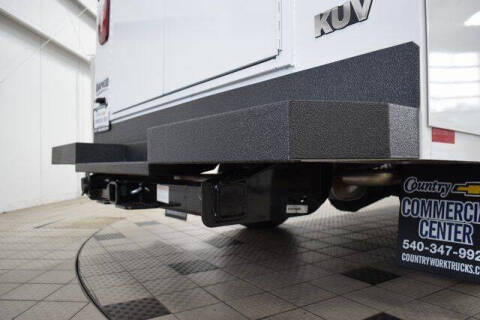 2025 Chevrolet Express 3500