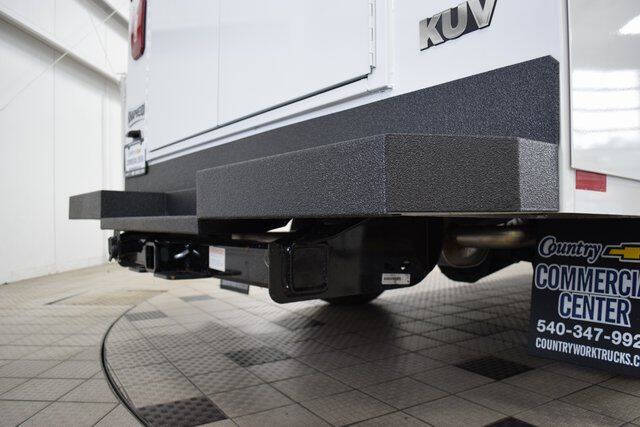 2025 Chevrolet Express 3500