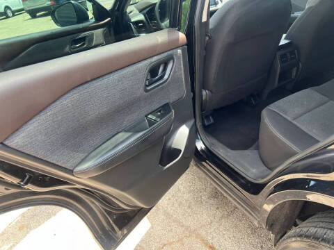 2021 Nissan Rogue S