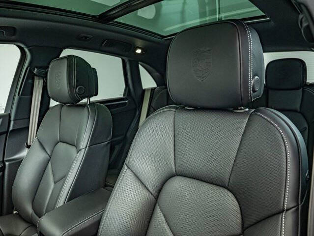 2026 Porsche Macan S