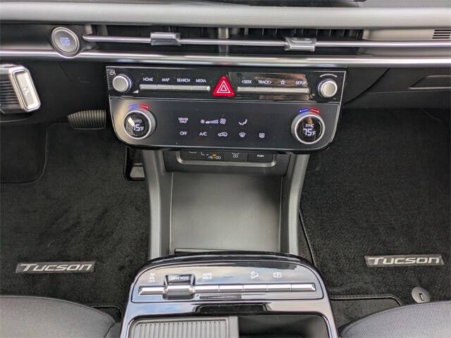 2026 Hyundai Tucson Hybrid Blue SE