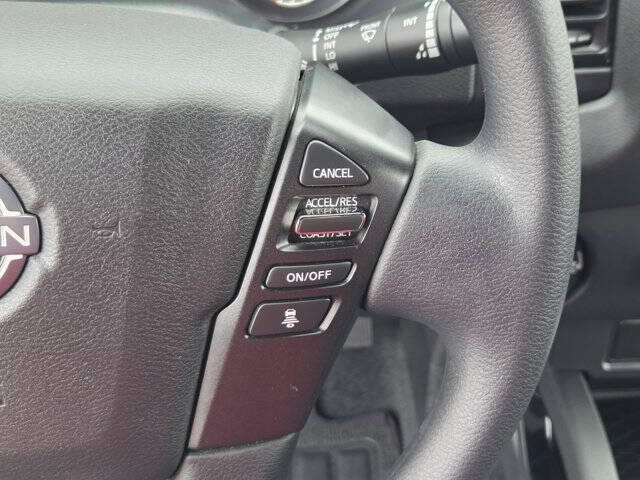 2023 Nissan Frontier SV