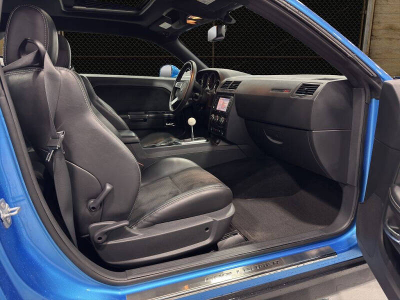 2010 Dodge Challenger SRT8