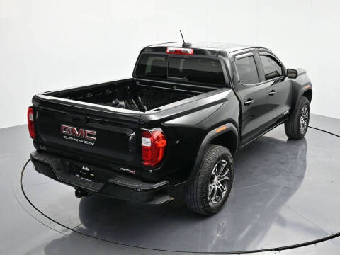 2024 GMC Canyon AT4