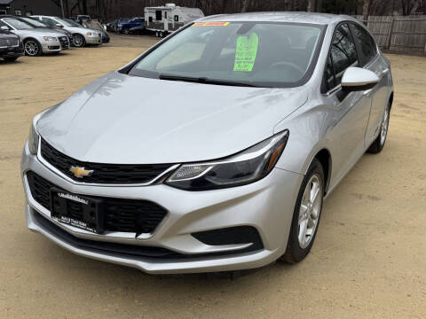 2017 Chevrolet Cruze for sale at Northwoods Auto & Truck Sales in Machesney Park IL