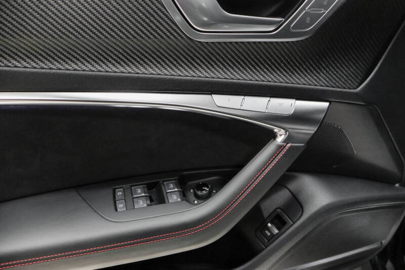 2023 Audi RS 6 Avant 4.0T quattro Avant